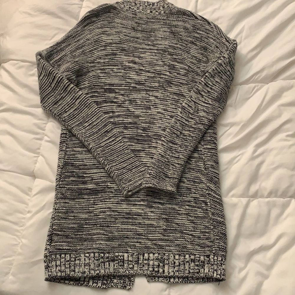 Cardigan - Picture 3 of 3